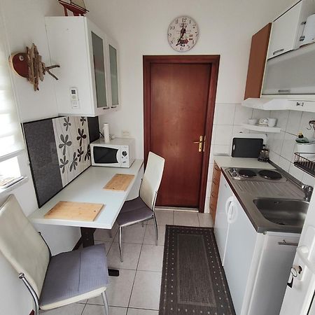 Ferienwohnung Susy Umag Exterior foto